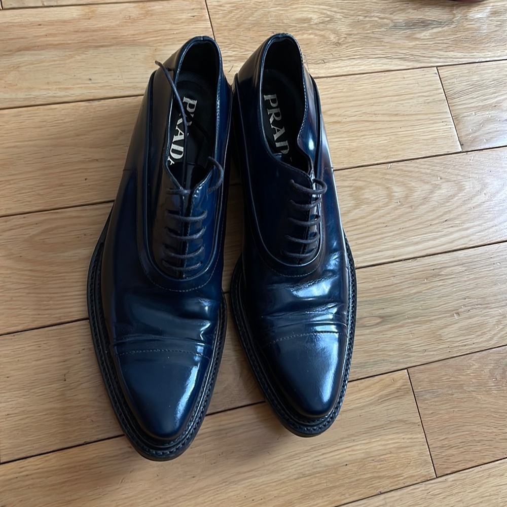 Beautiful Rich Deep Ocean Blue leather Prada lace ups. Never worn. 36.5.